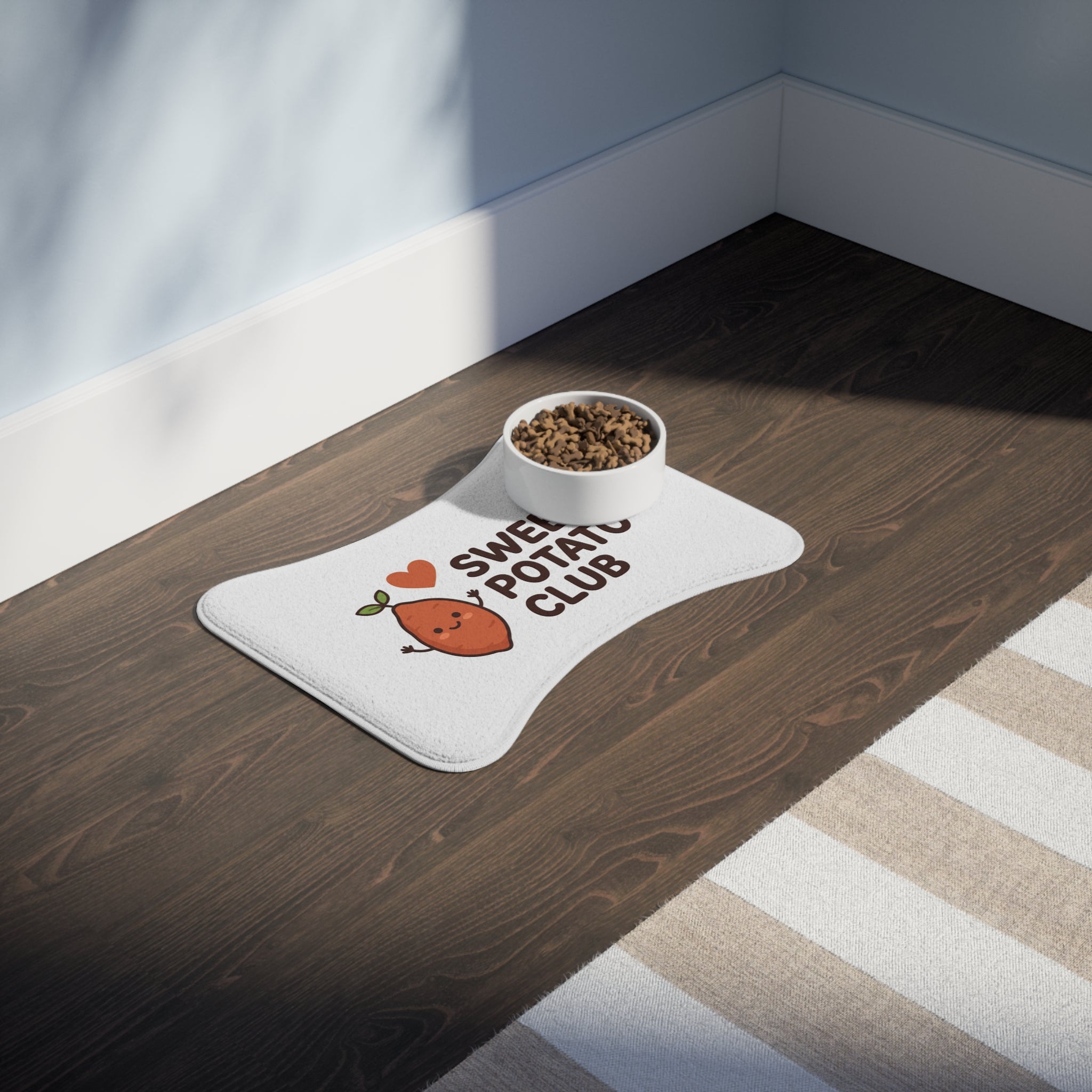 Sweet Potato Club Pet Feeding Mat